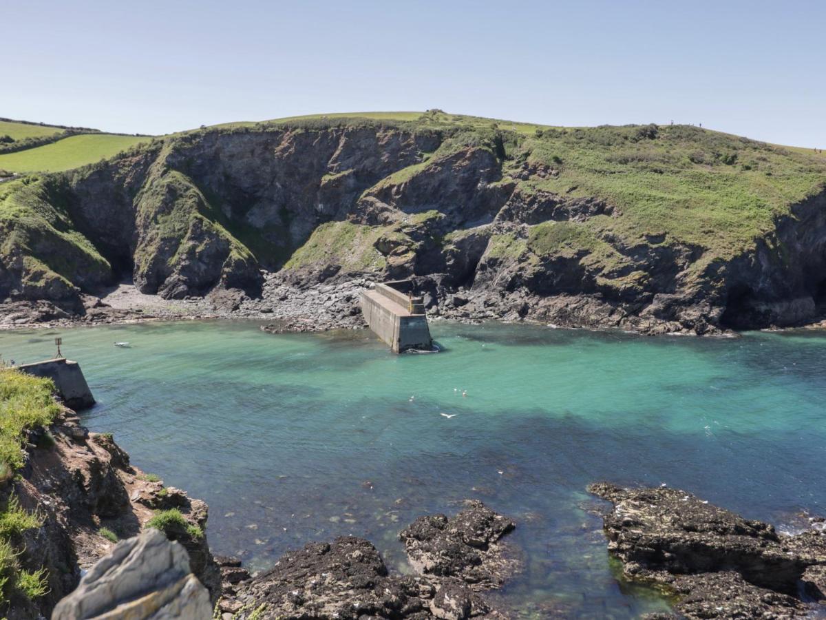 Villa Waves End à Port Isaac Extérieur photo